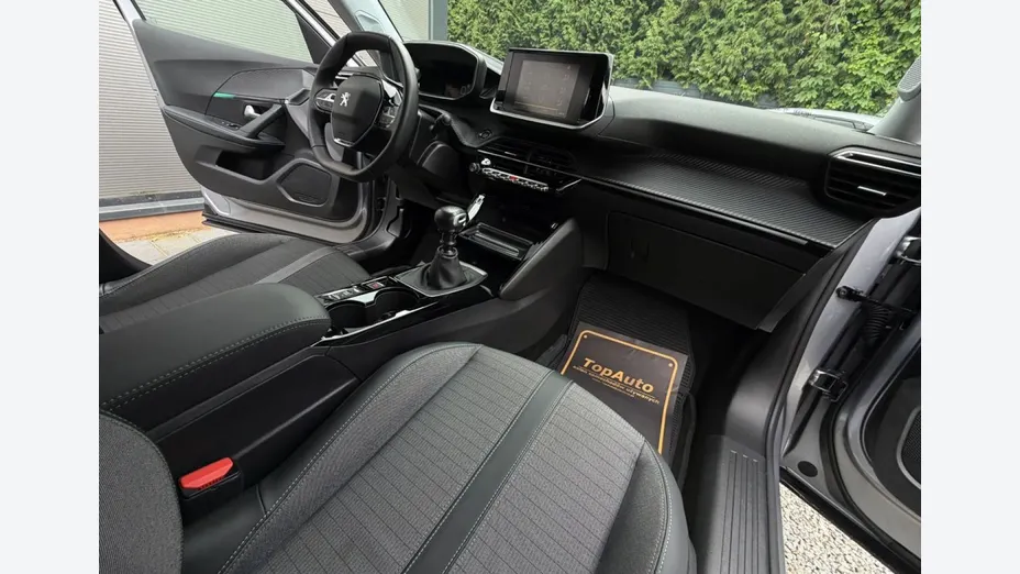PEUGEOT 2008 -