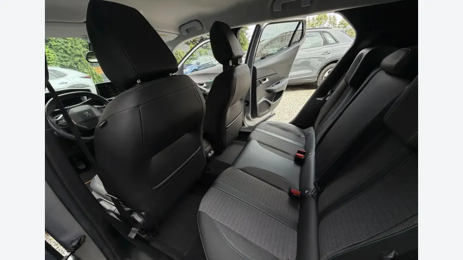 PEUGEOT 2008 -