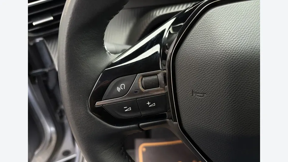 PEUGEOT 2008 -