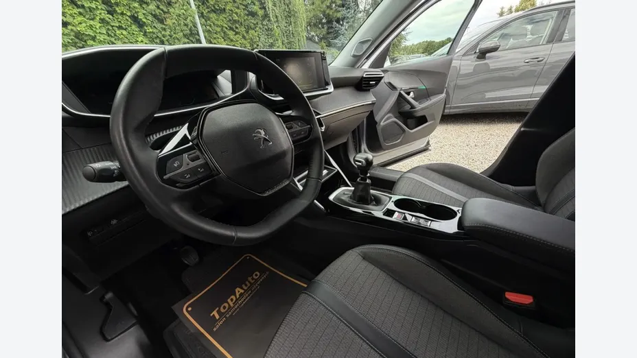 PEUGEOT 2008 -