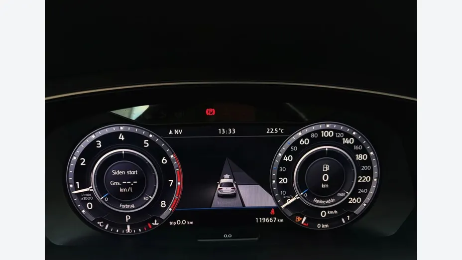 VOLKSWAGEN Tiguan -