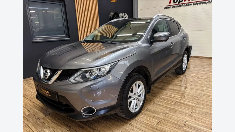 NISSAN Qashqai -