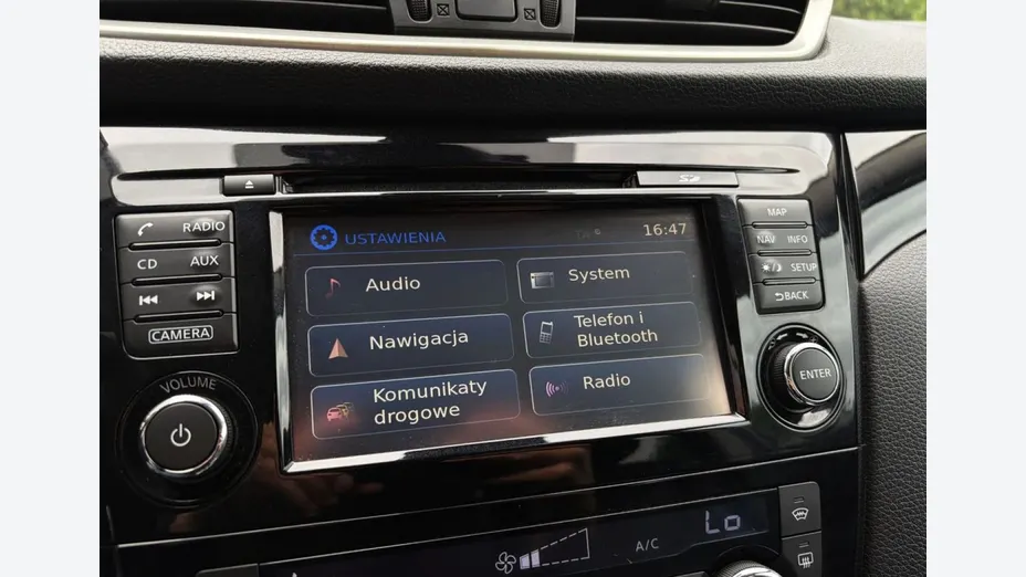 NISSAN Qashqai -
