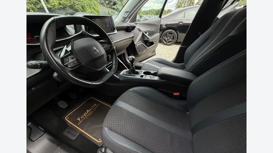 PEUGEOT 2008 -