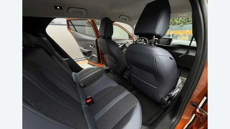 PEUGEOT 2008 -