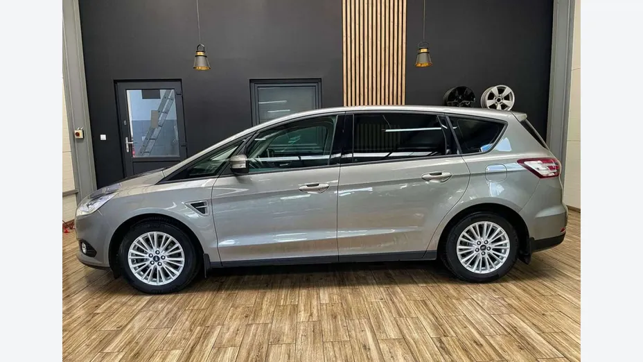 FORD S-MAX -