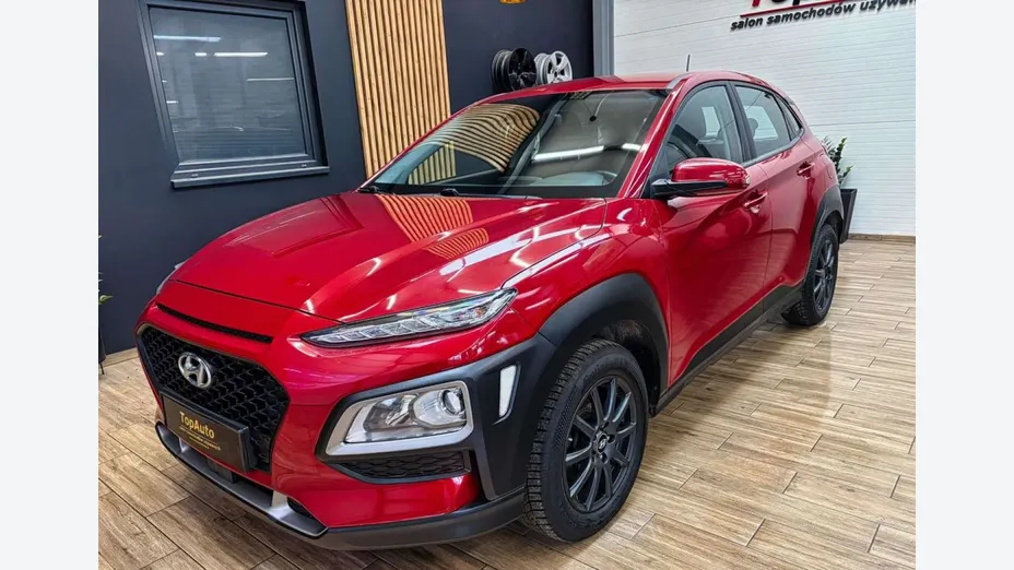 HYUNDAI Kona -