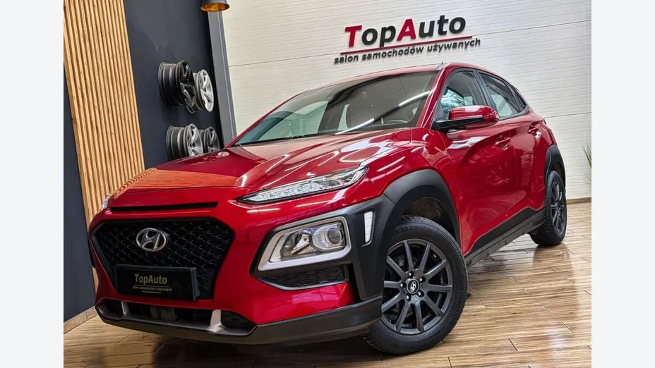 HYUNDAI Kona -
