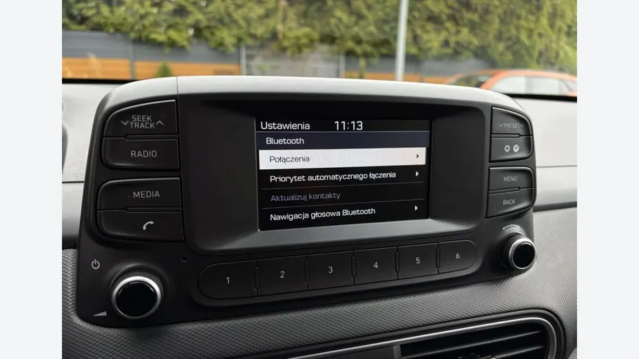 HYUNDAI Kona -