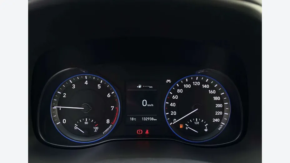 HYUNDAI Kona -