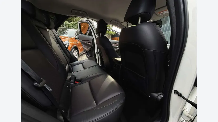 MAZDA CX-30 -