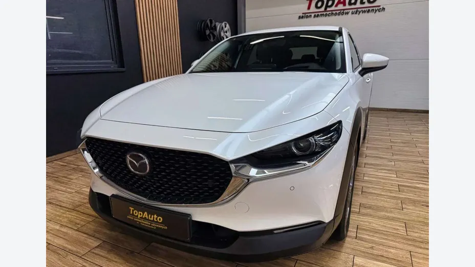MAZDA CX-30 -