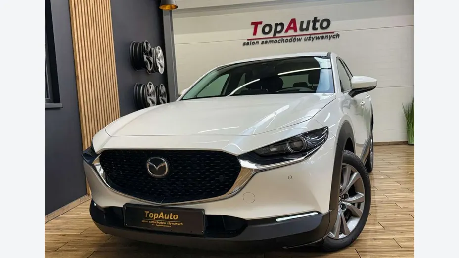 MAZDA CX-30 -