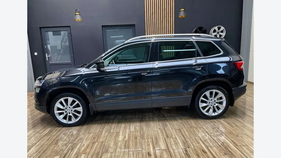 SKODA Karoq -