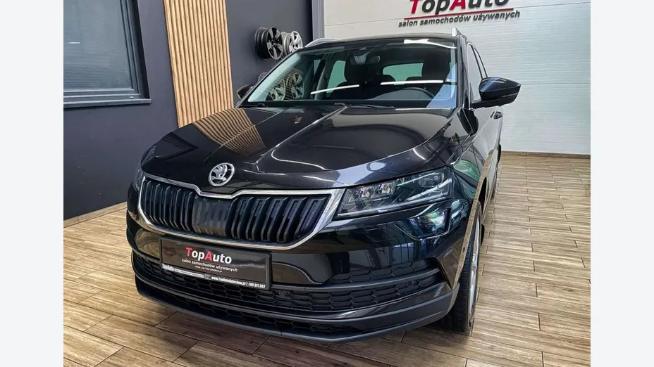 SKODA Karoq -