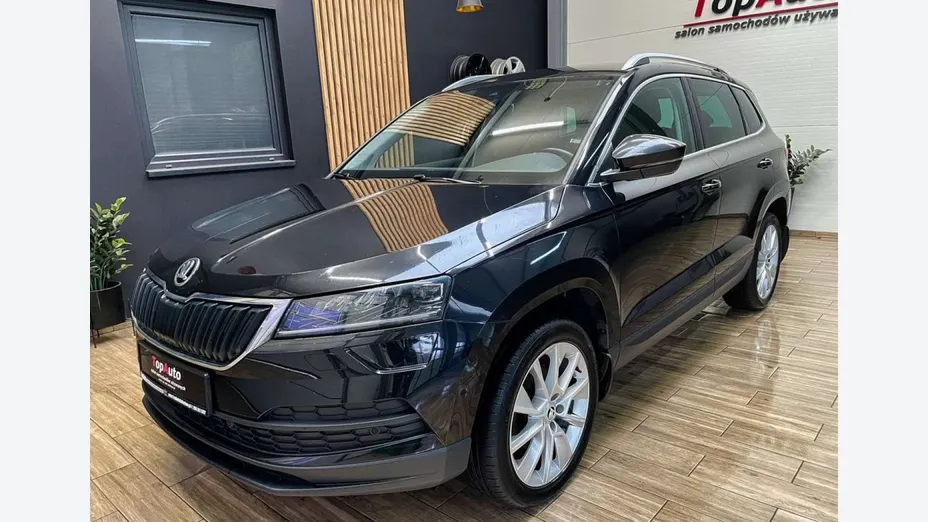 SKODA Karoq -