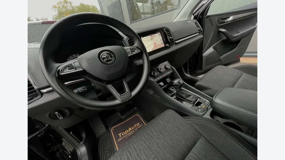 SKODA Karoq -