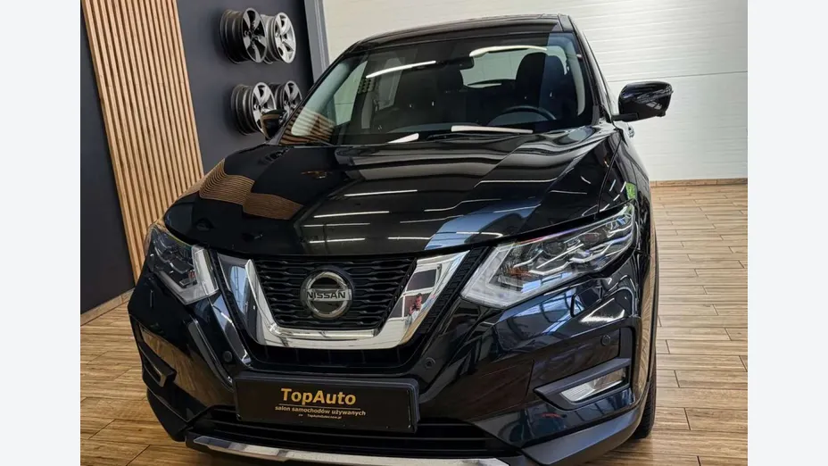 NISSAN X-Trail -