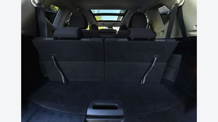 NISSAN X-Trail -