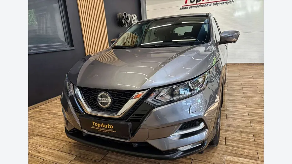 NISSAN Qashqai -