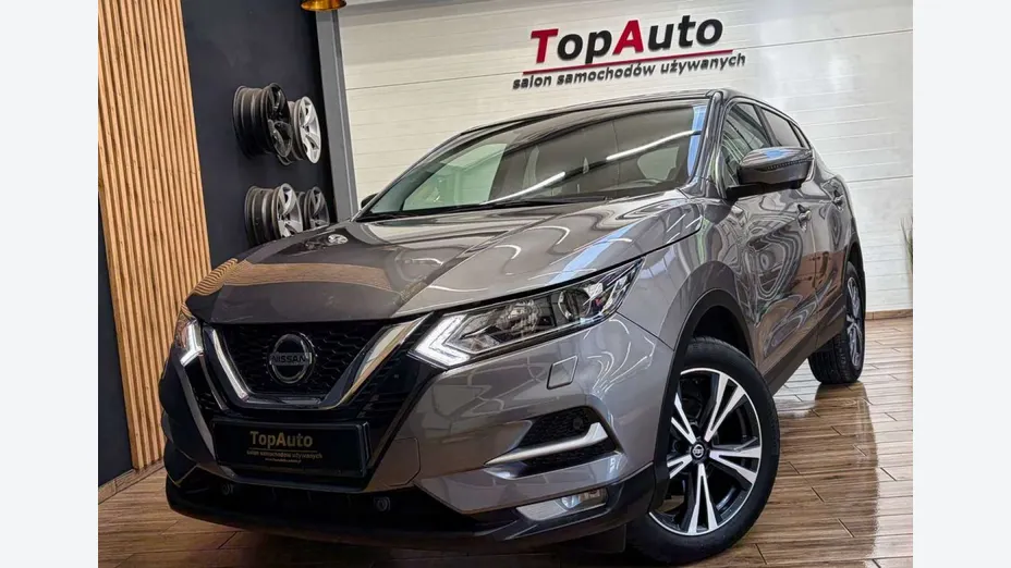 NISSAN Qashqai -