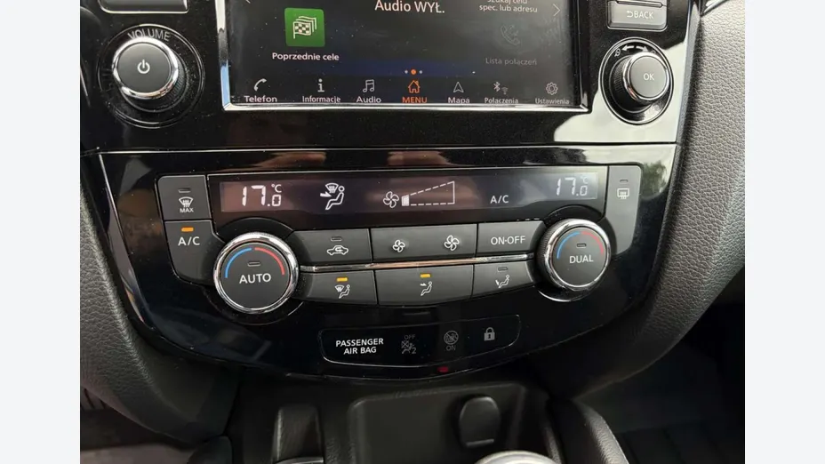 NISSAN Qashqai -