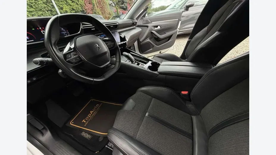 PEUGEOT 508 -