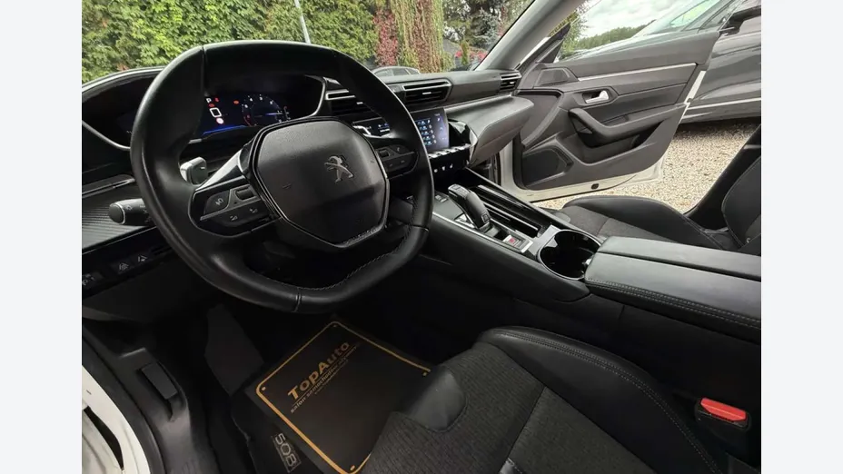 PEUGEOT 508 -