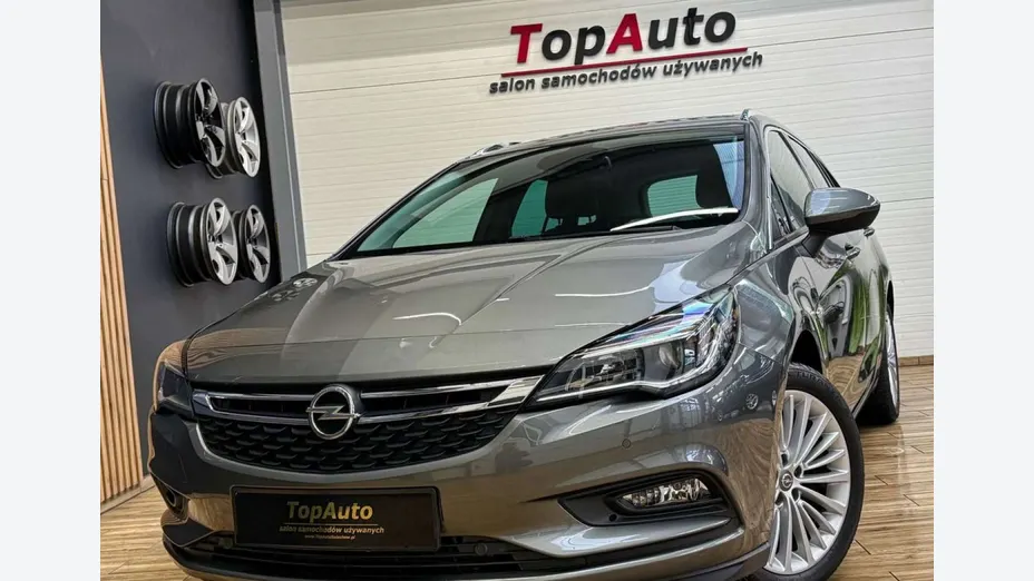 OPEL Astra -
