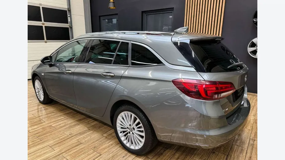 OPEL Astra -