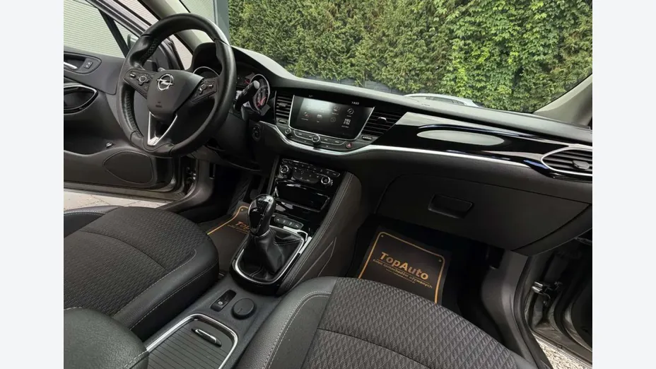 OPEL Astra -