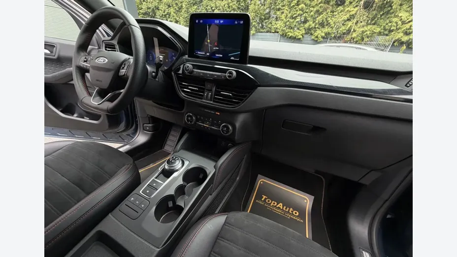 FORD Kuga -