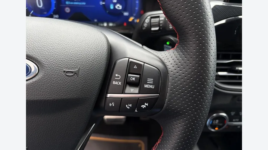 FORD Kuga -