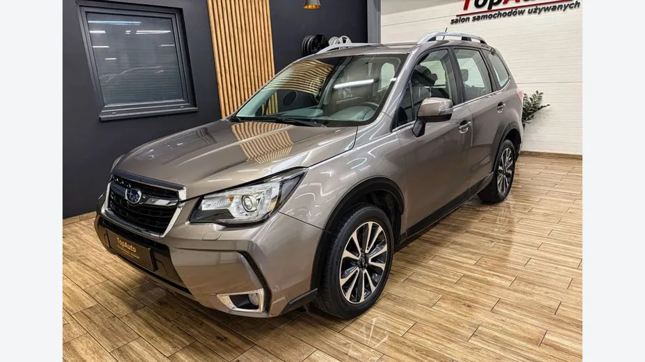SUBARU Forester -