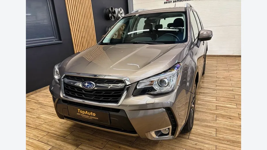 SUBARU Forester -