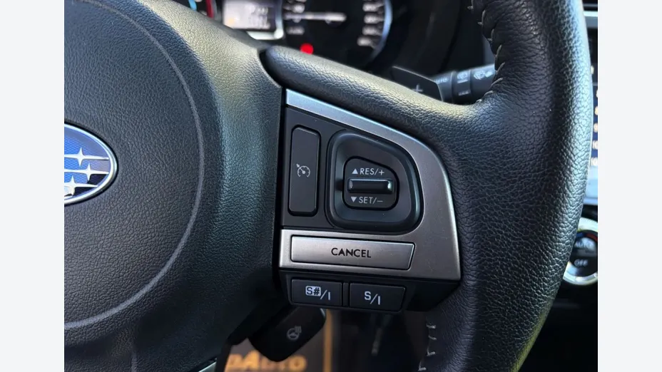 SUBARU Forester -