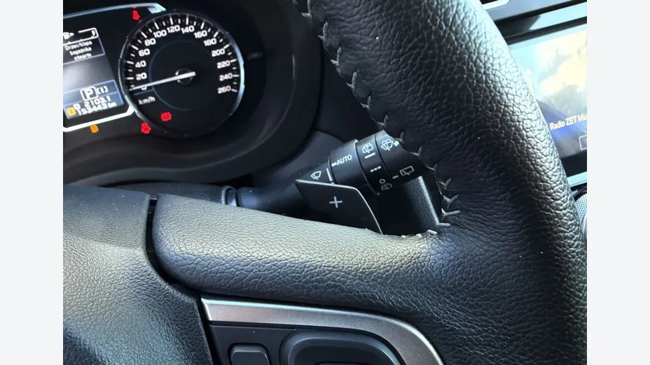 SUBARU Forester -