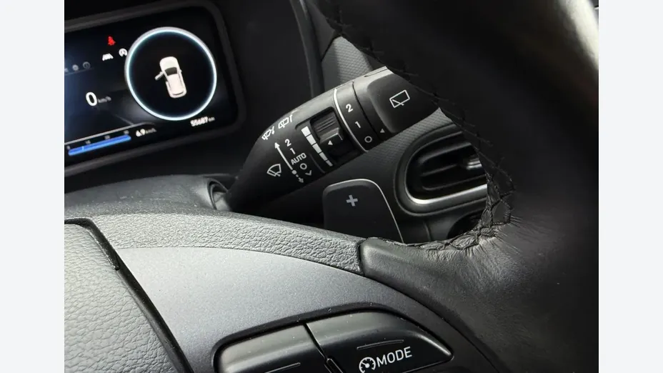 HYUNDAI Kona -