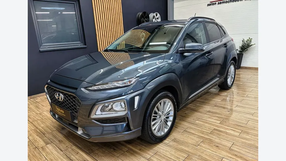 HYUNDAI Kona -