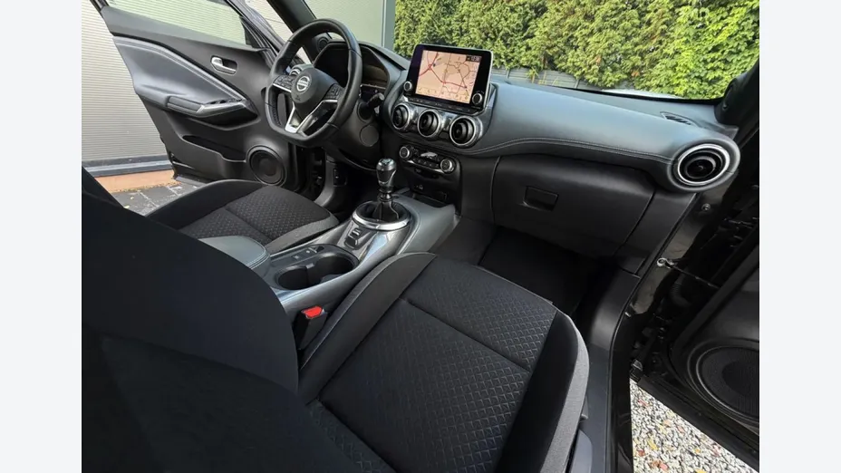 NISSAN Juke -