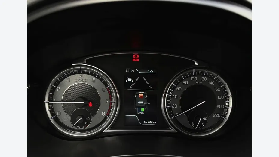 SUZUKI SX4 -