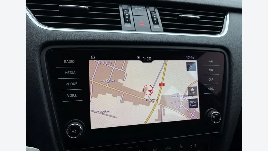 SKODA Octavia -