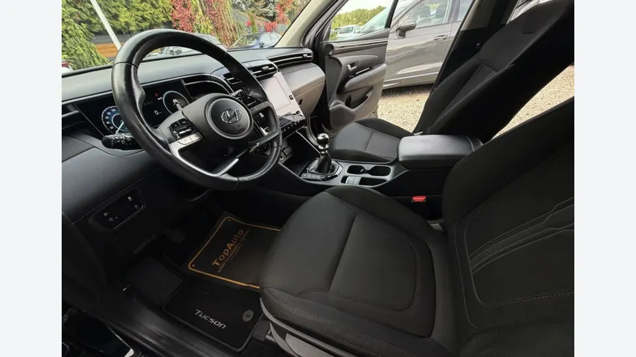 HYUNDAI Tucson -