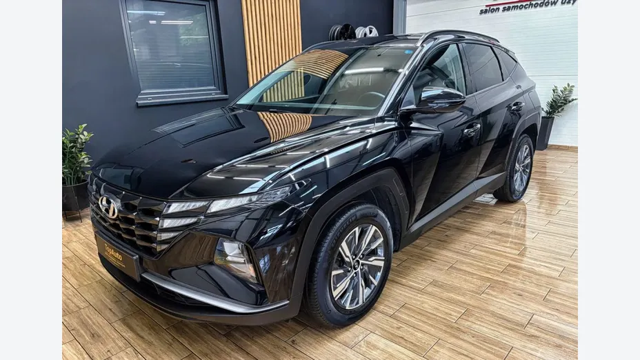 HYUNDAI Tucson -