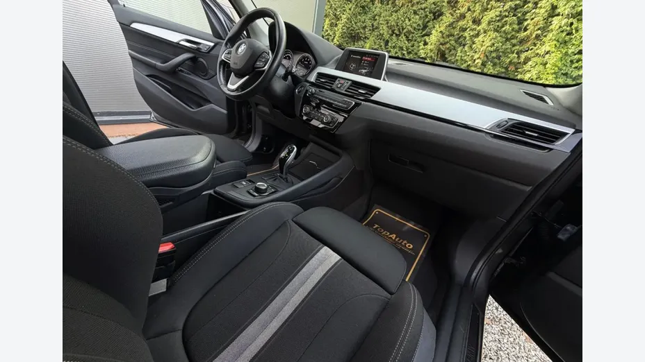 BMW X1 -