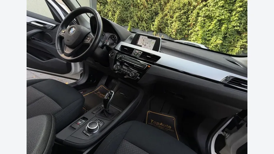 BMW X1 -