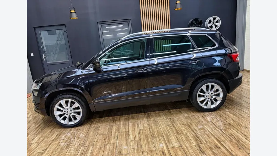 SKODA Karoq -
