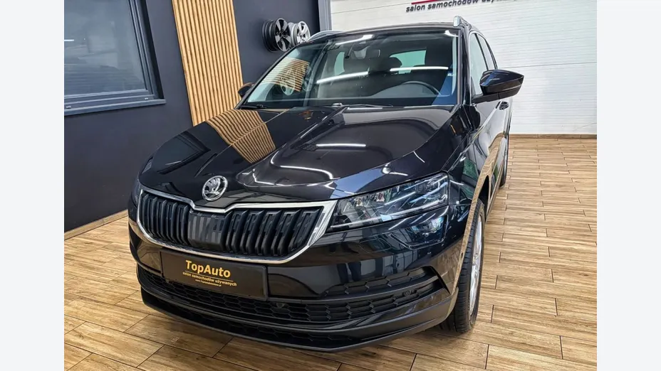 SKODA Karoq -