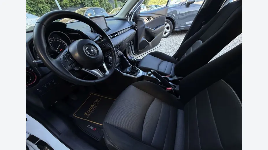 MAZDA CX-3 -
