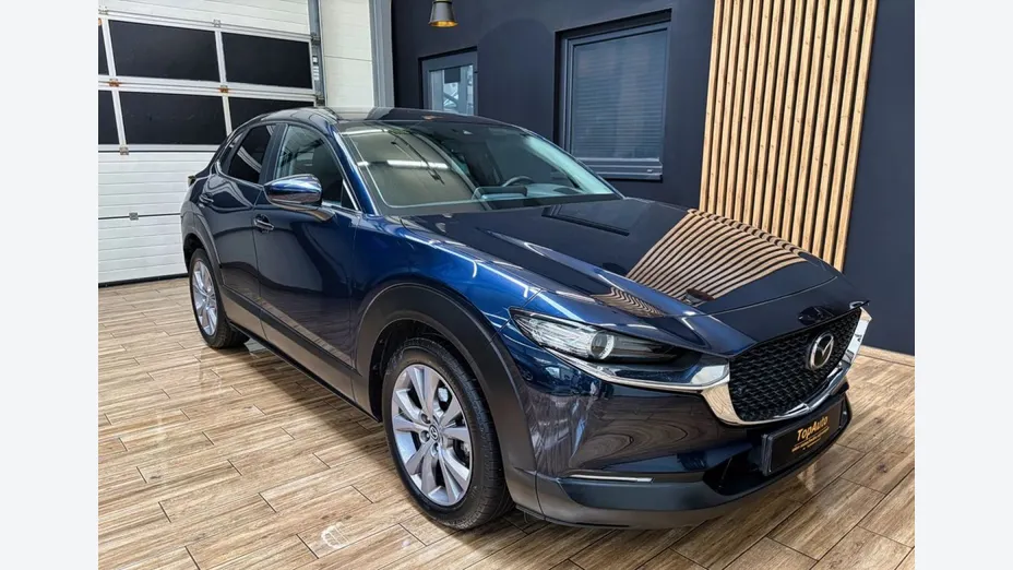 MAZDA CX-30 -
